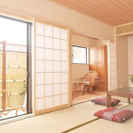 Osakajo Villa
